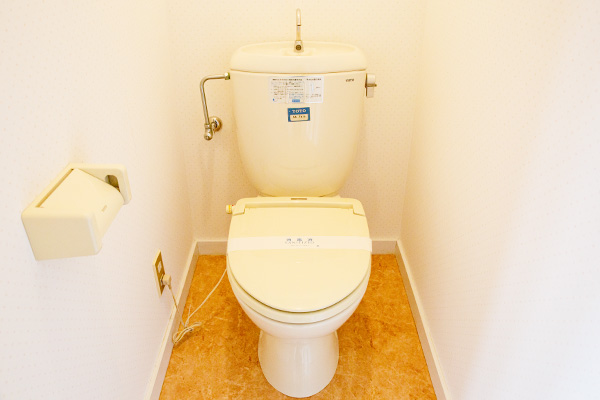 弘前市のアパート・賃貸　サンライズマンション21 A・B棟　トイレ