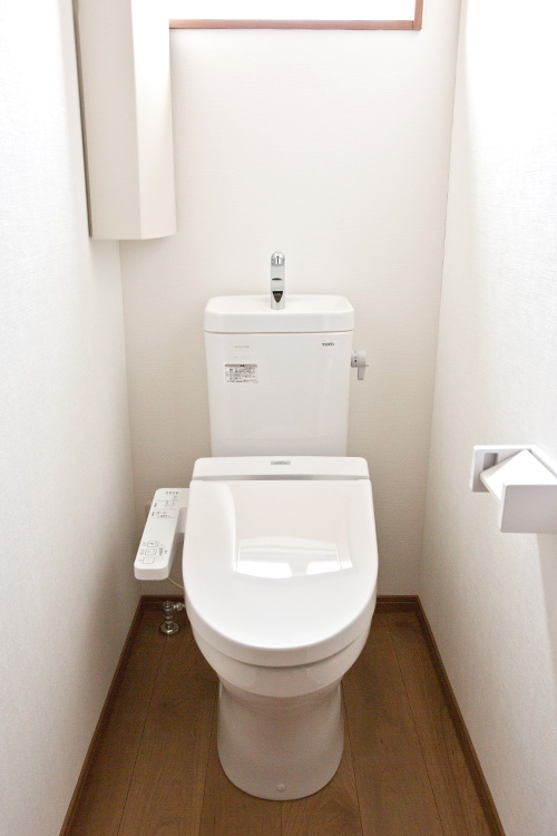 弘前市のアパート・賃貸　サンライズマンションティファニーⅡ　トイレ